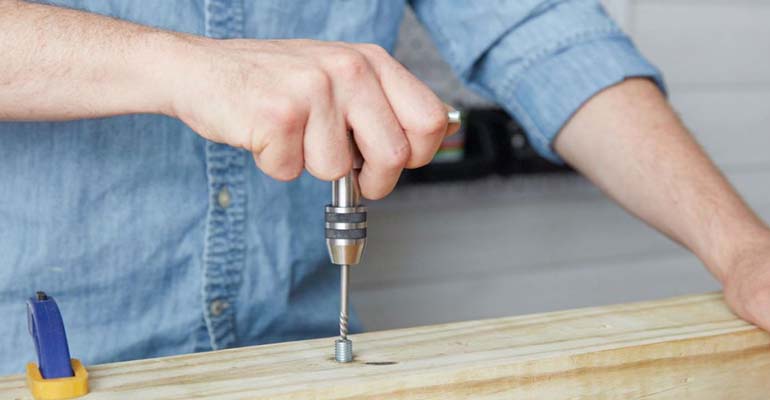 باز کردن پیچ هرز شده